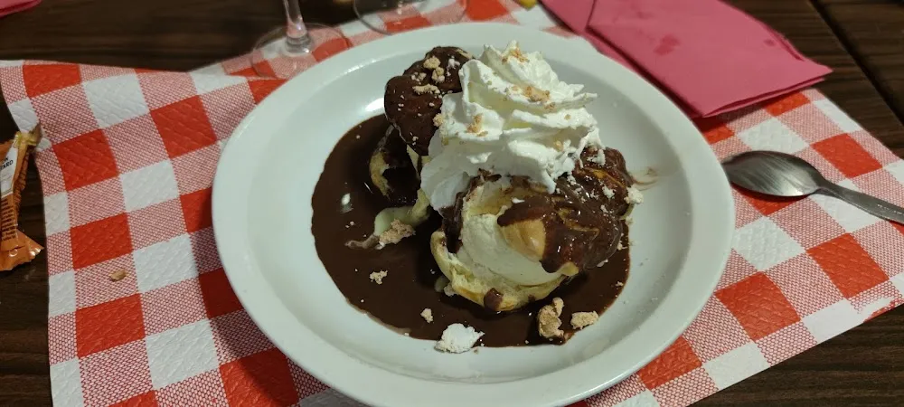 Profiteroles Maison